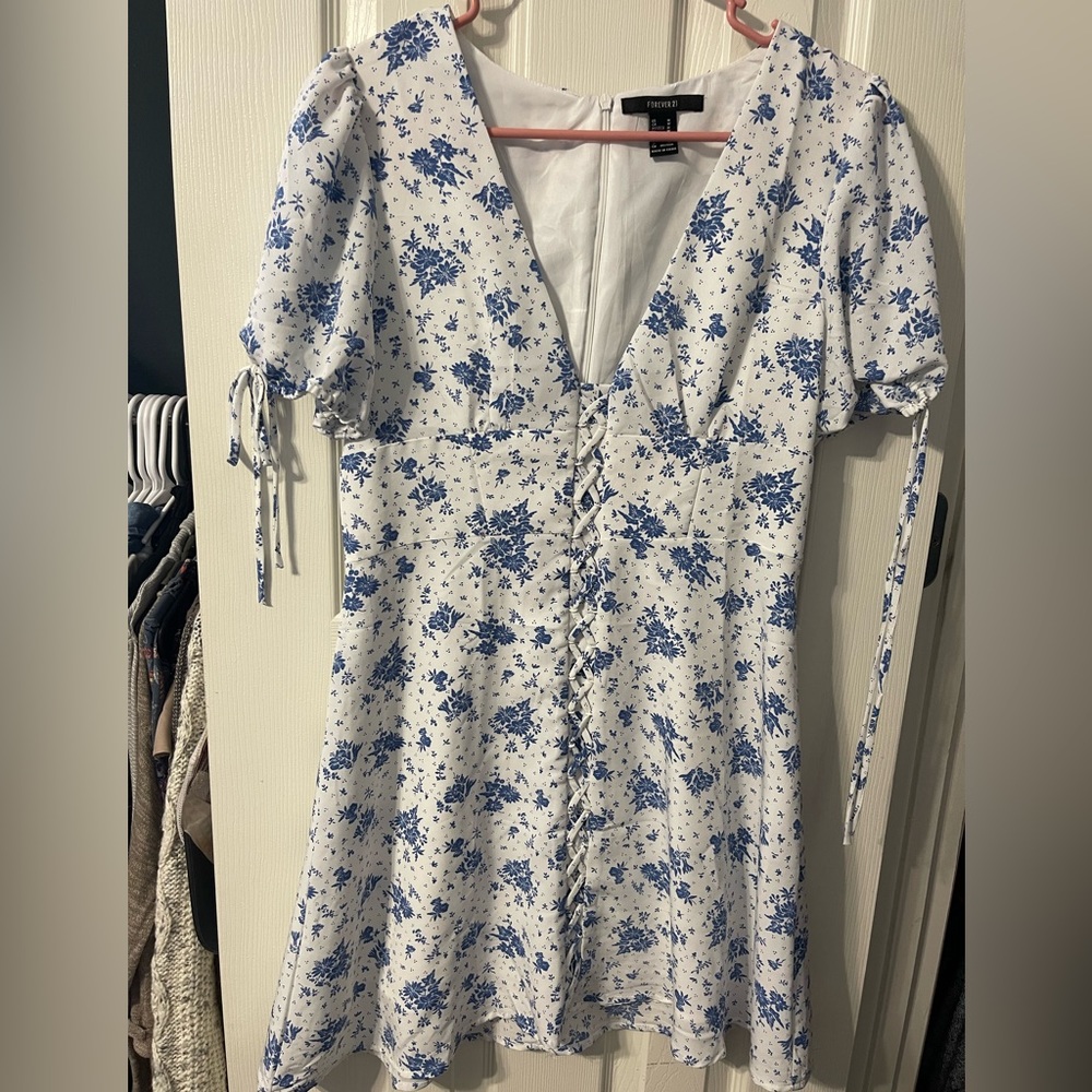 Blue/White Floral dress